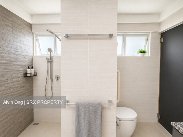 Blk 236 Yishun Ring Road (Yishun), HDB 5 Rooms #587664351